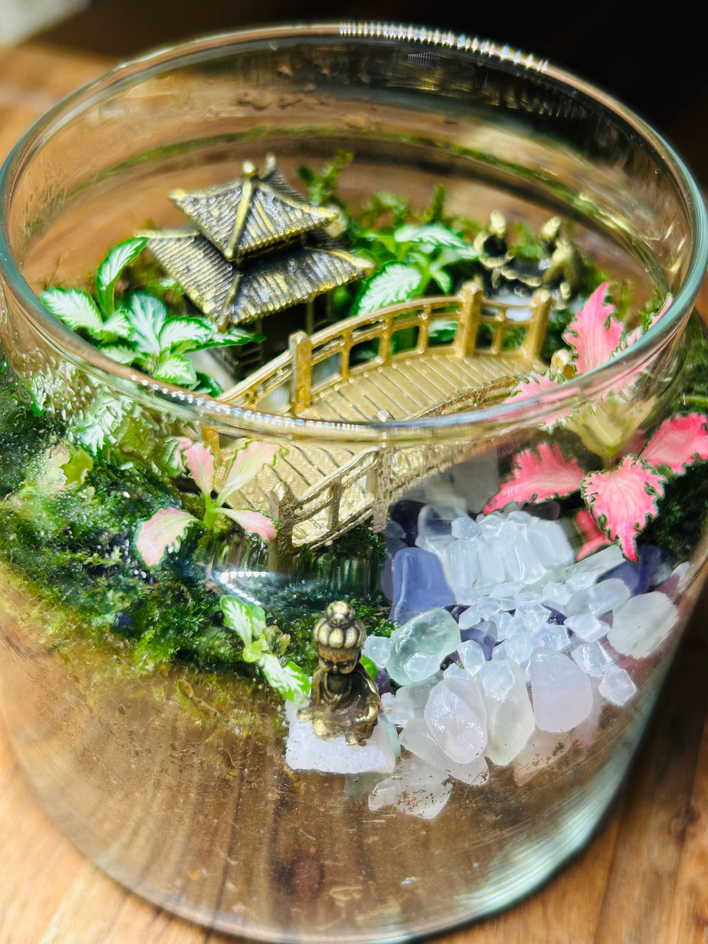 Mini Baby Buddha Terrarium – Handmade Zen Decor with Glowing Pebbles